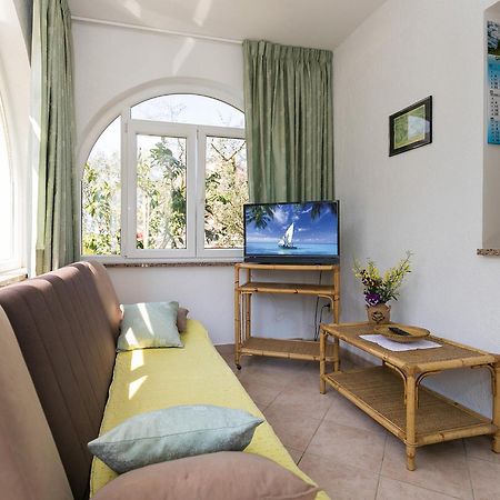 Apartment Korelic Green Garden Пореч Экстерьер фото