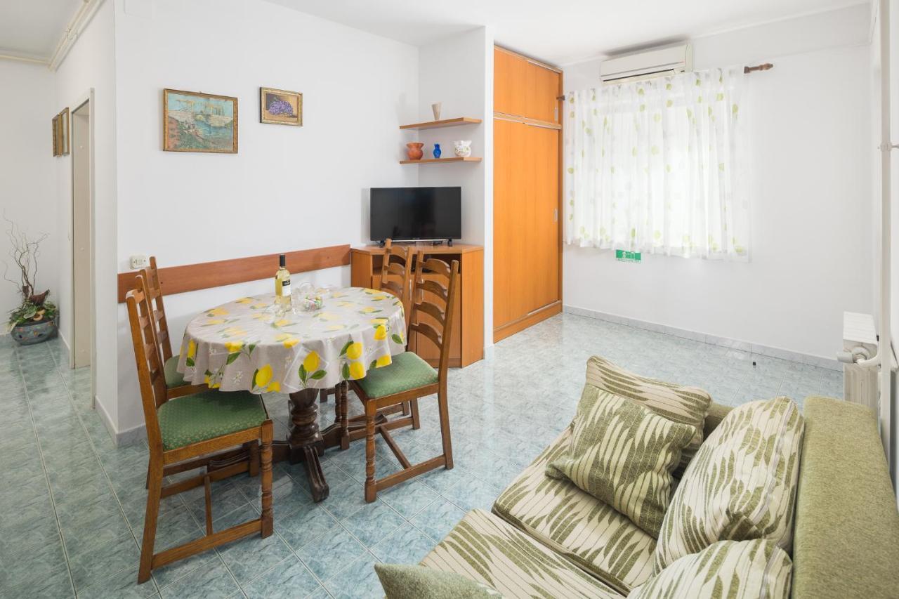 Apartment Korelic Green Garden Пореч Экстерьер фото
