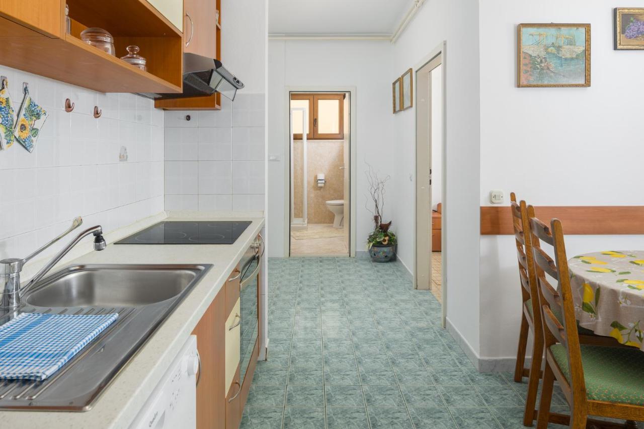Apartment Korelic Green Garden Пореч Экстерьер фото