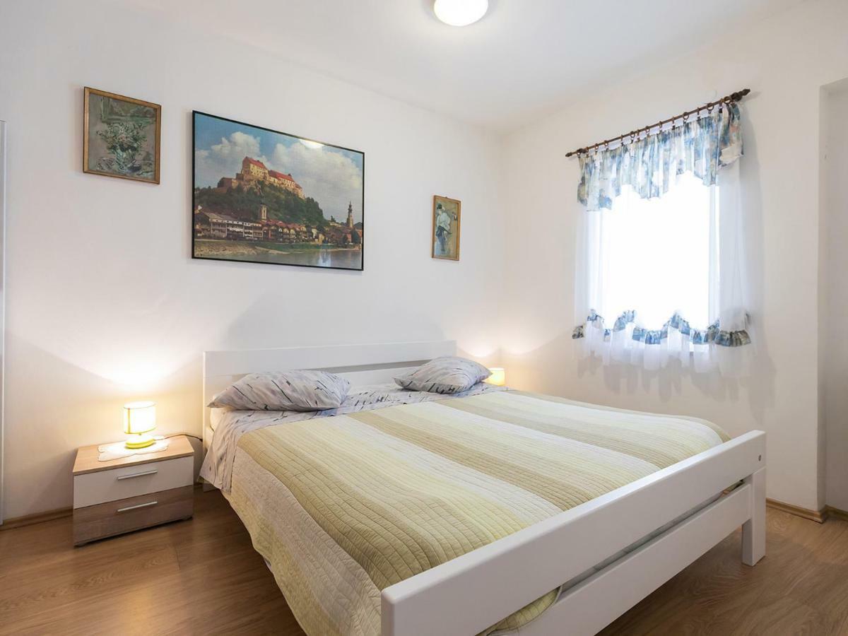 Apartment Korelic Green Garden Пореч Экстерьер фото